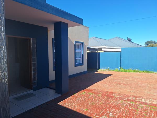 2 Bedroom House