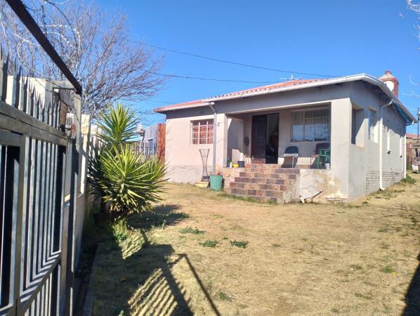 2 Bedroom House