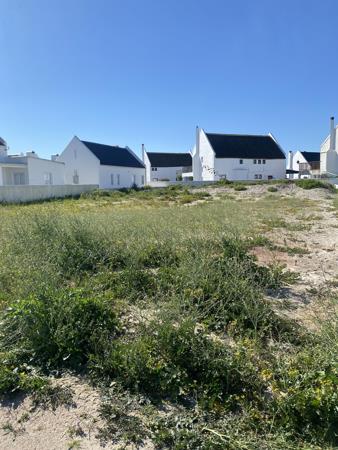 798 m² Land