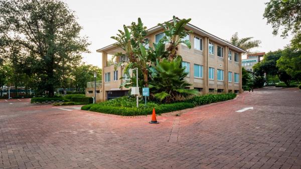 322 m² Commercial space