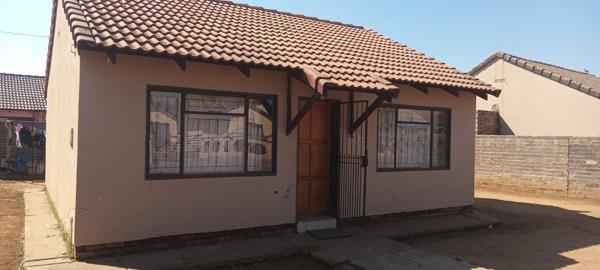2 Bedroom House