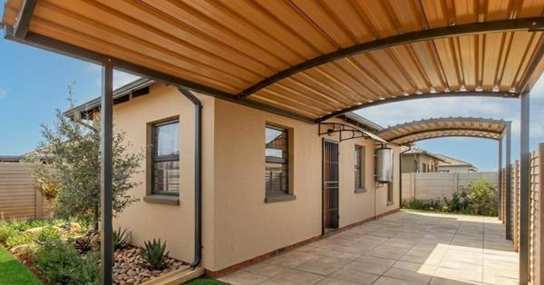 2 Bedroom House