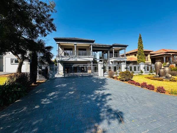5 Bedroom House