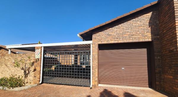 3 Bedroom Townhouse