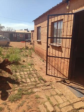 1 Bedroom House