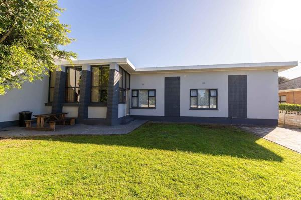 8 Bedroom House