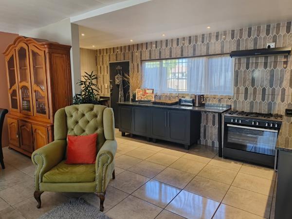 4 Bedroom Townhouse