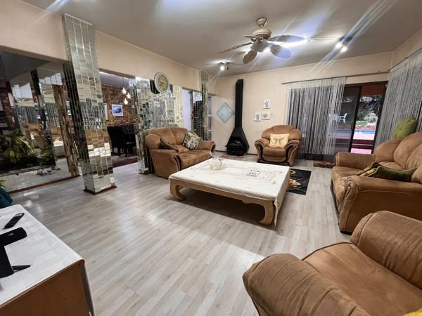 12 Bedroom House
