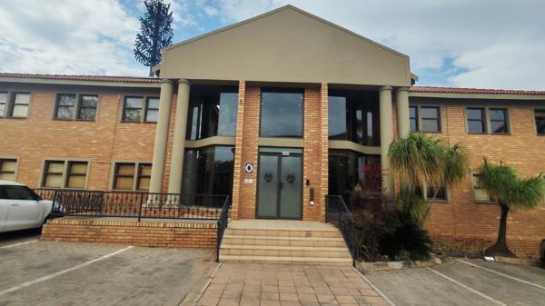 245 m² Office Space