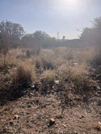 450 m² Land