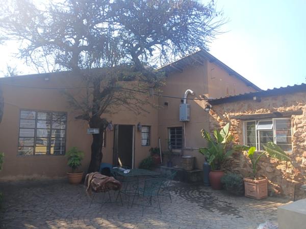 2 Bedroom House