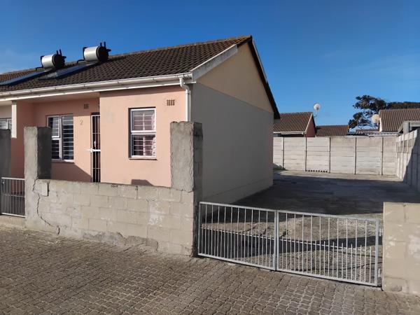 2 Bedroom House