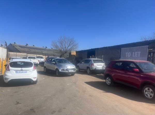 250 m² Industrial space