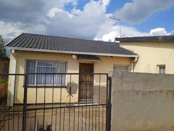 2 Bedroom House