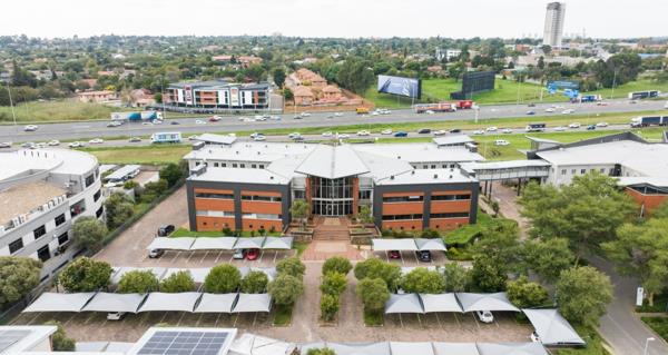 131 m² Commercial space
