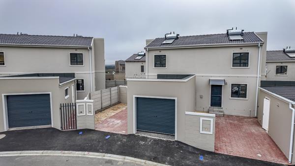 3 Bedroom Duplex
