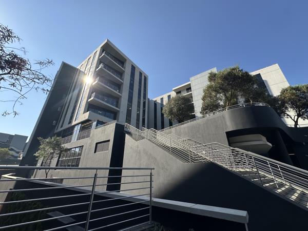 182 m² Commercial space