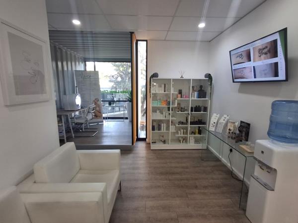 87 m² Office Space
