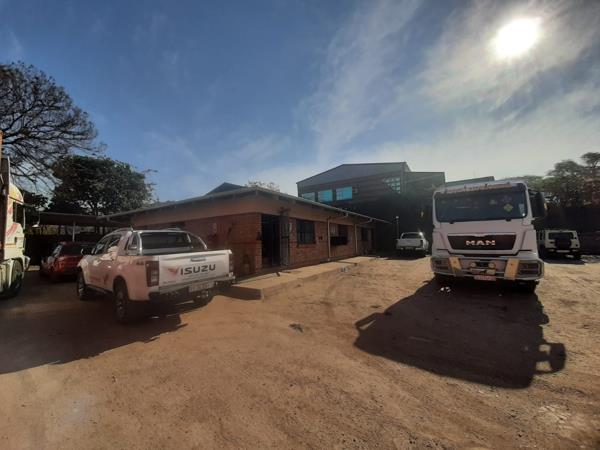 1 660 m² Industrial space