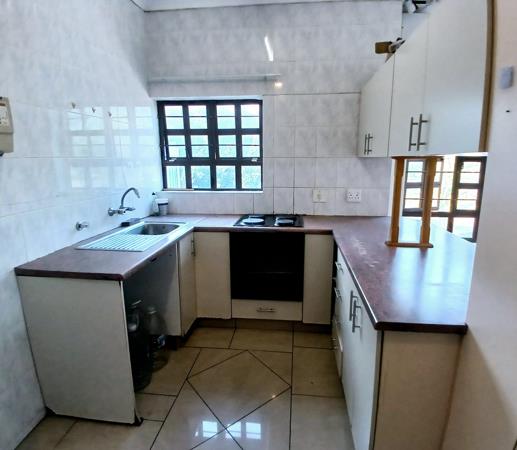 2 Bedroom Flat