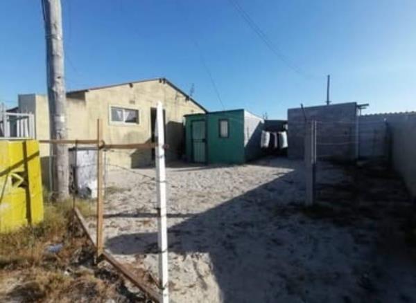 2 Bedroom House