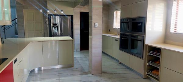 5 Bedroom House