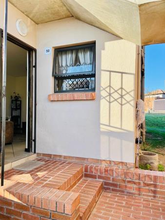 2 Bedroom House