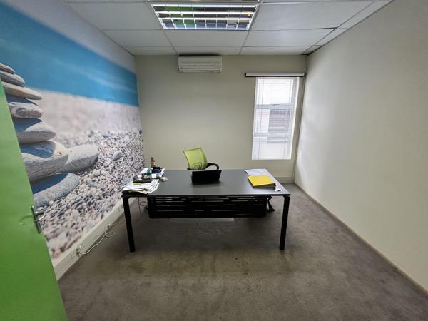 253 m² Commercial space