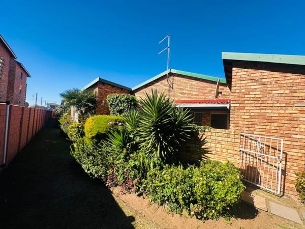 2 Bedroom Townhouse