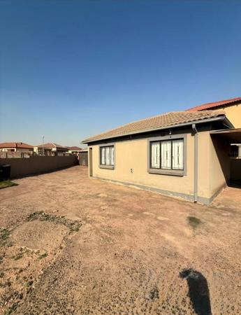 2 Bedroom House