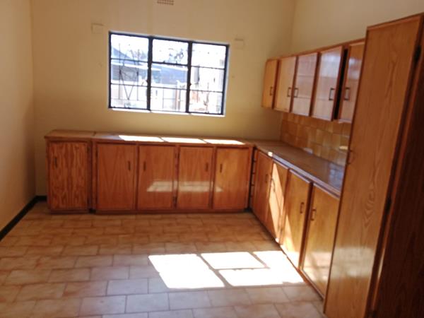 1 Bedroom House
