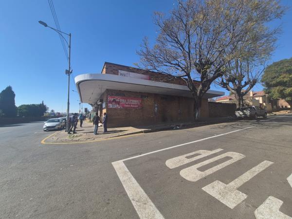 250 m² Commercial space