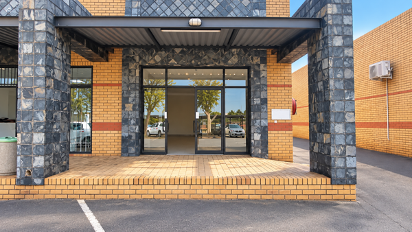 40 m² Retail Space