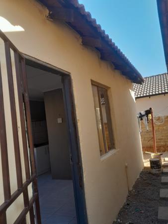 Bachelor apartment