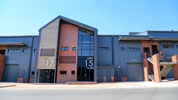 415 m² Industrial space