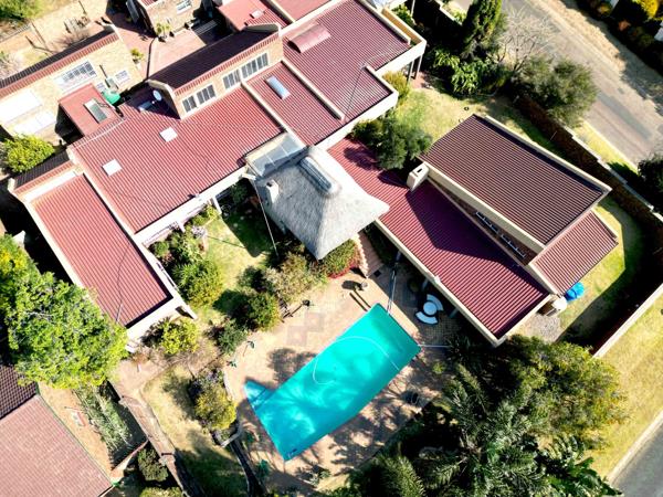 5 Bedroom House