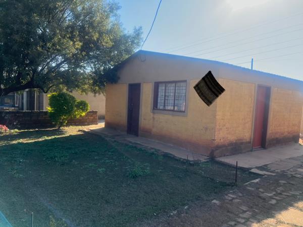 2 Bedroom House