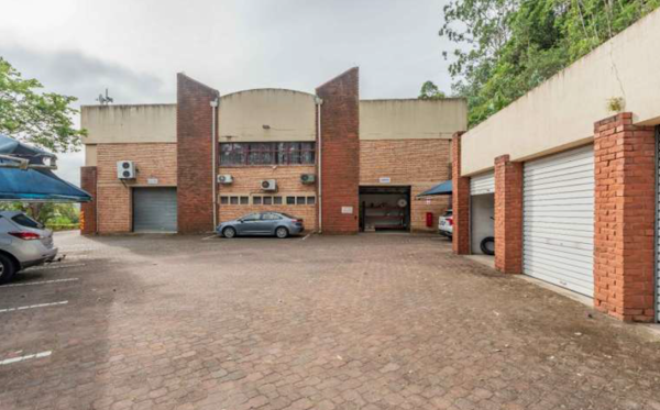 600 m² Commercial space