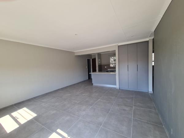 2 Bedroom Flat