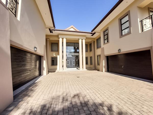 5 Bedroom House