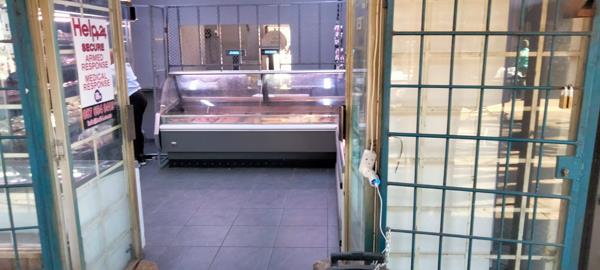 144 m² Retail Space