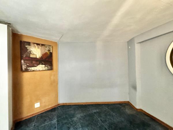 1 Bedroom House