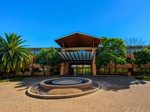 217 m² Commercial space