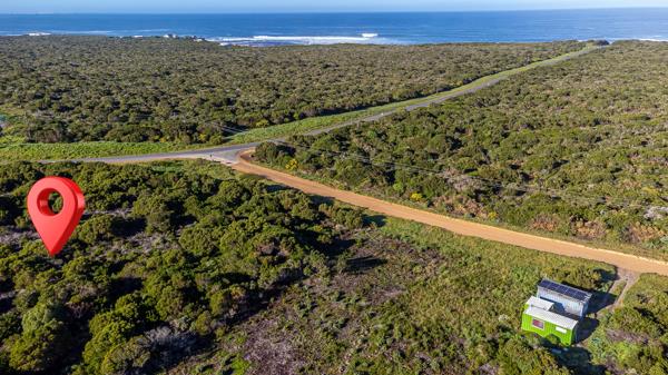 3 646 m² Land