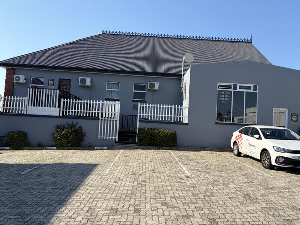 120 m² Commercial space