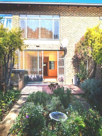2 Bedroom Townhouse