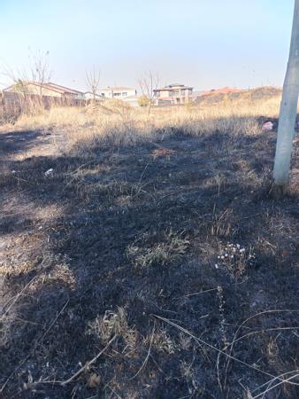 750 m² Land