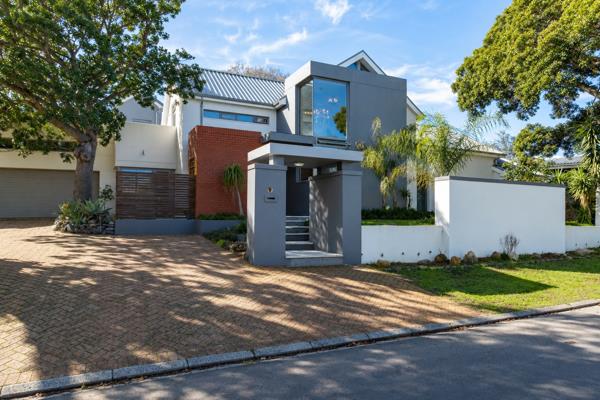 6 Bedroom House