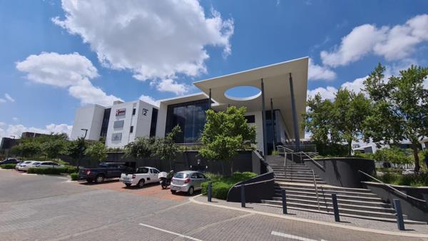 464 m² Commercial space
