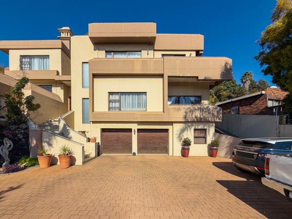 5 Bedroom House